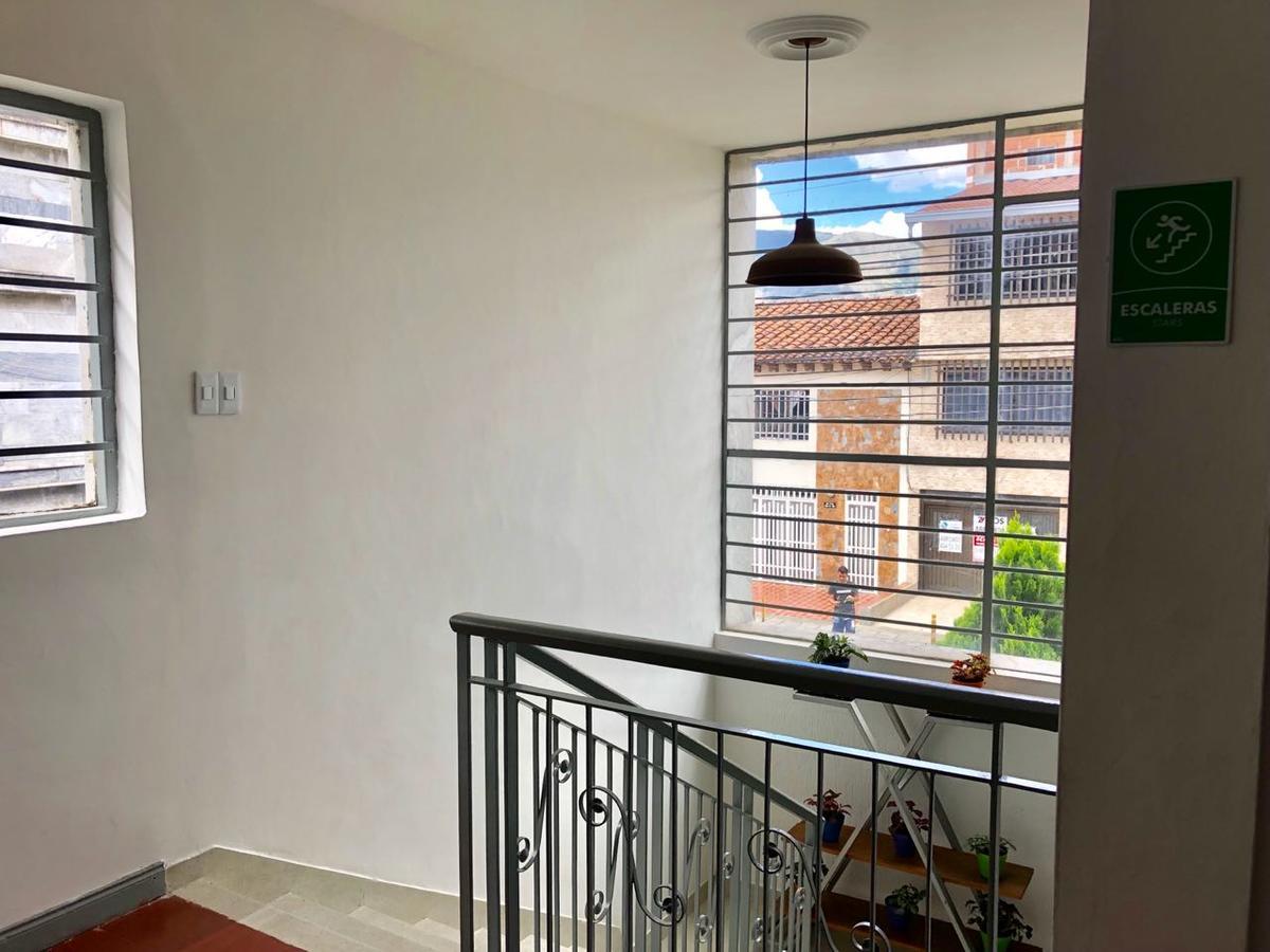 Backpackers Inn ميديلين المظهر الخارجي الصورة